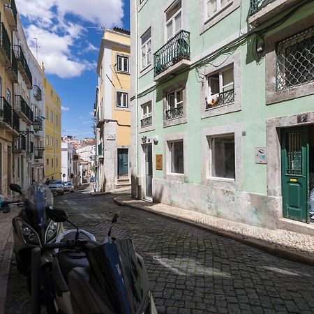 Charming Apartment Travessa Do Alcaide Lisabona Exterior foto