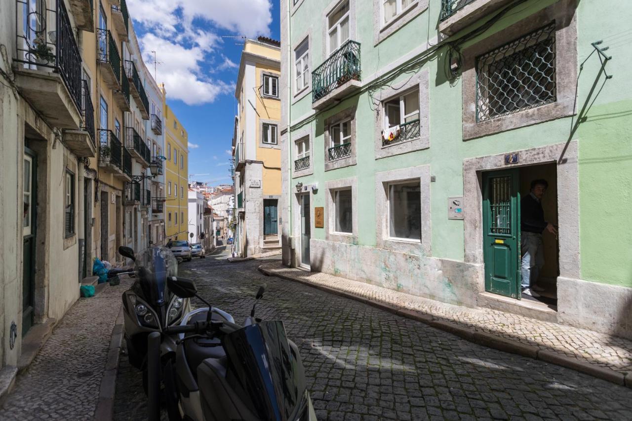 Charming Apartment Travessa Do Alcaide Lisabona Exterior foto