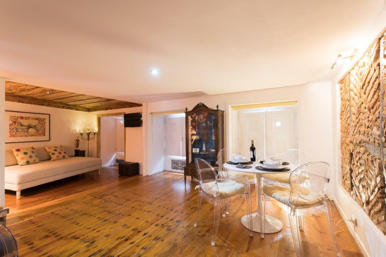 Charming Apartment Travessa Do Alcaide Lisabona Exterior foto